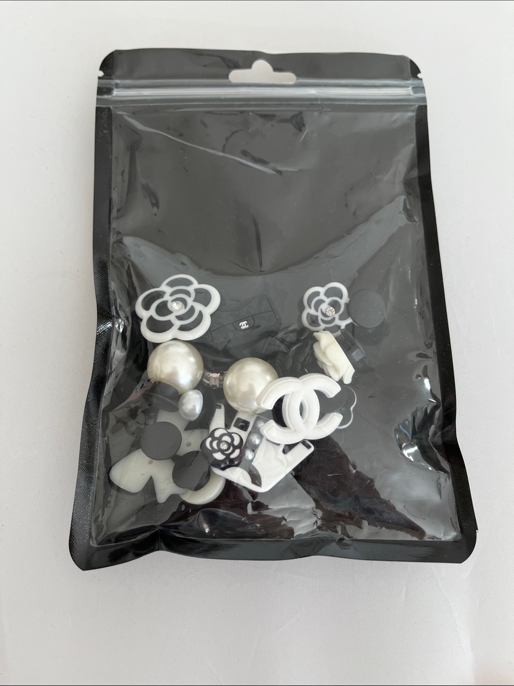 Assortment of 15 Bag Charms - Picture 5 of 5